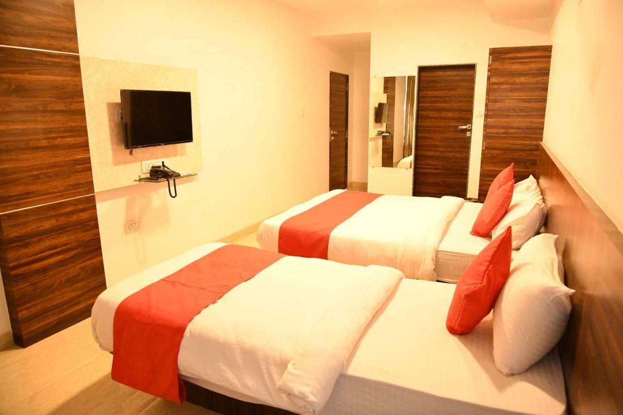 Royal Orbit Hotel Panchgani Exterior photo